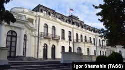 Россиянинг Прагадаги элчихонаси биноси