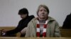 Галіна Малчанава ў чаканьні выраку сыну, 9 красавіка 2012 году