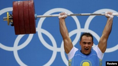 Аталарымен ыстық секс