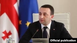Грузинское правительство во главе с премьером Гарибашвили, судя по всему, полно решимости. Глава кабинета министров пообещал, что чиновники будут повышать квалификацию систематически