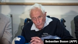Австралийский учёны Дэвид Гудолл добровольно ушёл из жизни в возрасте 104 лет