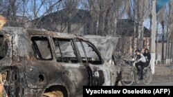Остов сгоревшего автомобиля. Жамбылская область, 8 февраля 2020 года.