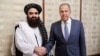 Rusiya xarici işlər naziri Sergey Lavrov Talibanın xarici işlər naziri Əmir Xan Müttəqi ilə görüşür