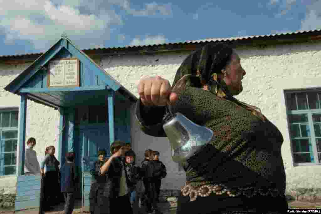 The school year begins in the village of Dishny-Vedeno in Chechnya
