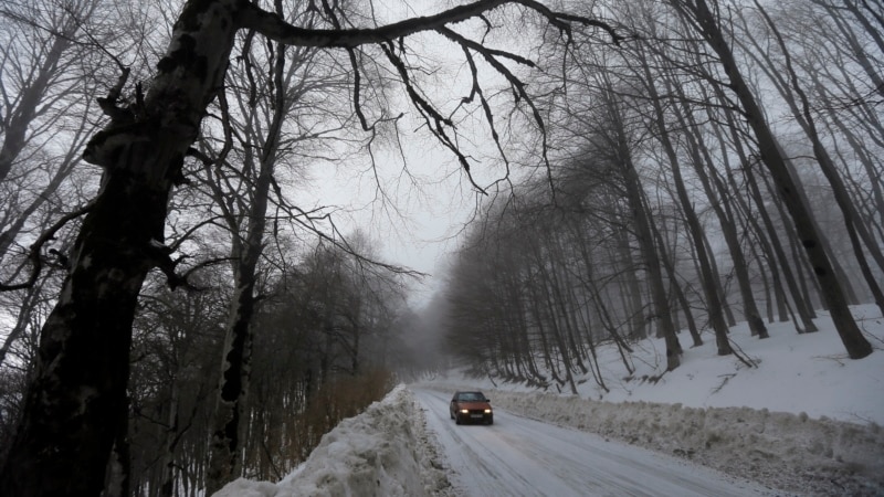 Движение по Военно-Грузинской дороге запрещено из-за угрозы схода лавин