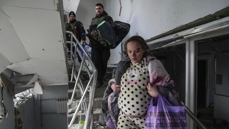 Лавров прокомментировал нанесение российскими войсками авиаудара по роддому в Мариуполе