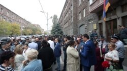 Armenia -- Supporters of Constitutional Court Chairman Hrayr Tovmasian protest outside the National Security Service headquarters in Yerevan, October 18, 2019.