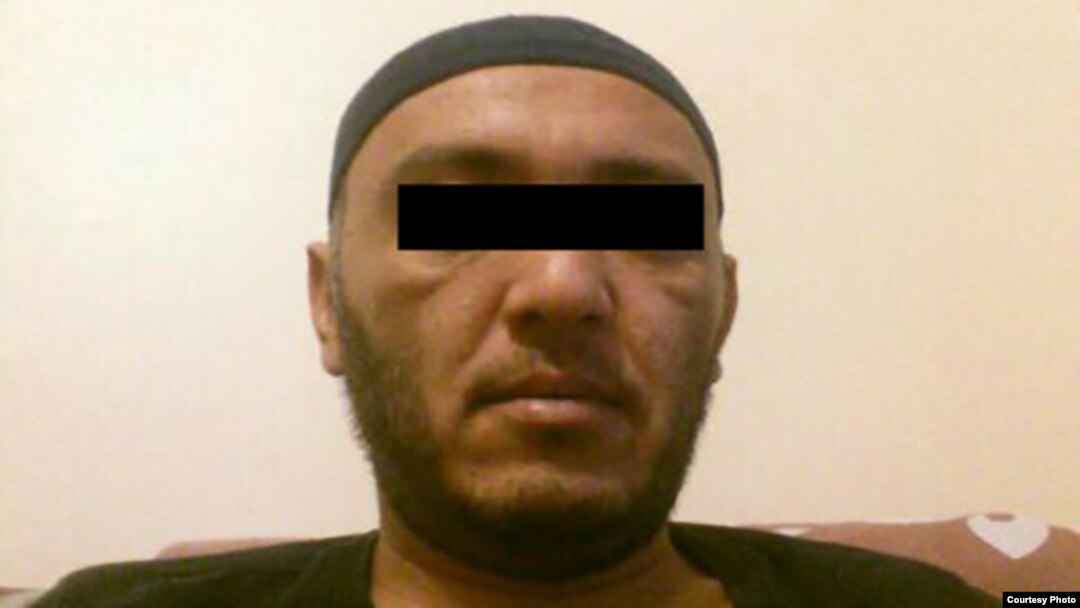 Tarjima bilan boshqa odamlarning xotinlari ishtirokidagi porno film