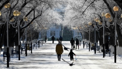 Үштік хатшы трахает