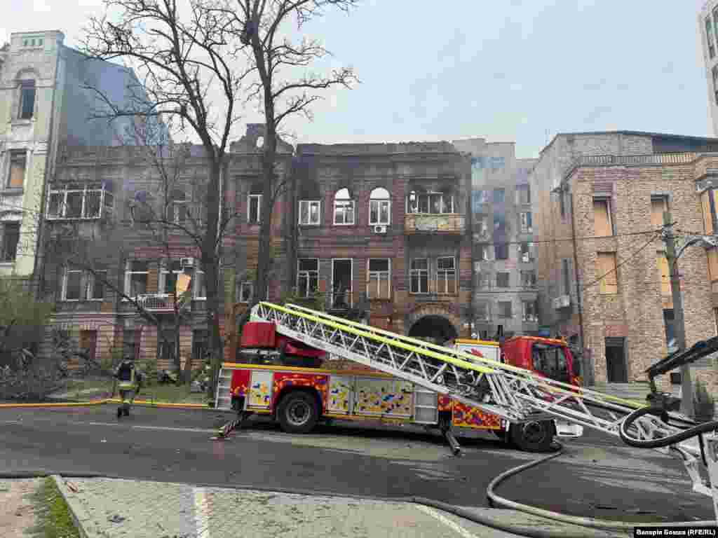 Загалом відомо про трьох загиблих і 34 поранених через російську атаку на Дніпро, 16 квітня 2026 року