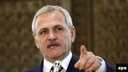 Liviu Dragnea, în spatele și în fața cortinei...