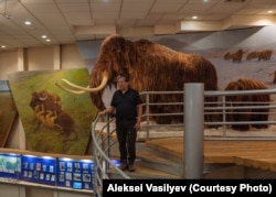 Szergej Fjodorov a jakutszki mamutmúzeumban