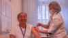 Кыргызстан эмдөөнү Кытай берген вакцина менен баштады