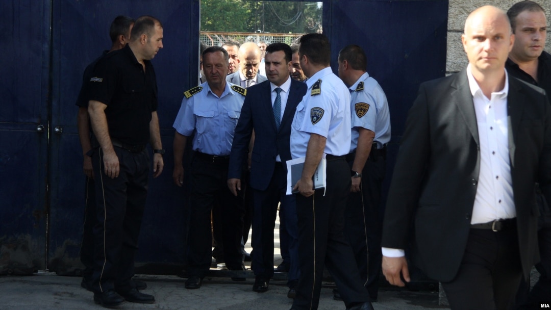 Премиерот Зоран Заев, го посети Казнено-поправниот дом „Идризово„.