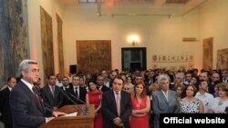 Armenia -- President Serzh Sarkisian holds a reception on the occasion of the 20th anniversary of independence, Yerevan, 13Sep2011