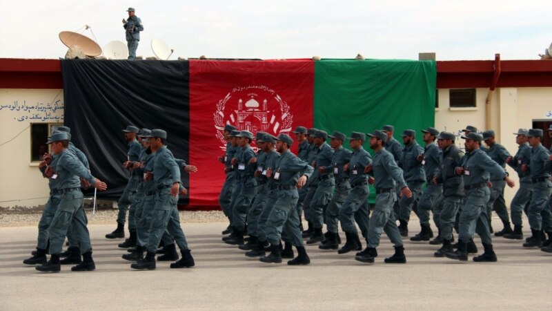 Убиени 5 полицајци и киднапирани 30 лица во Авганистан 