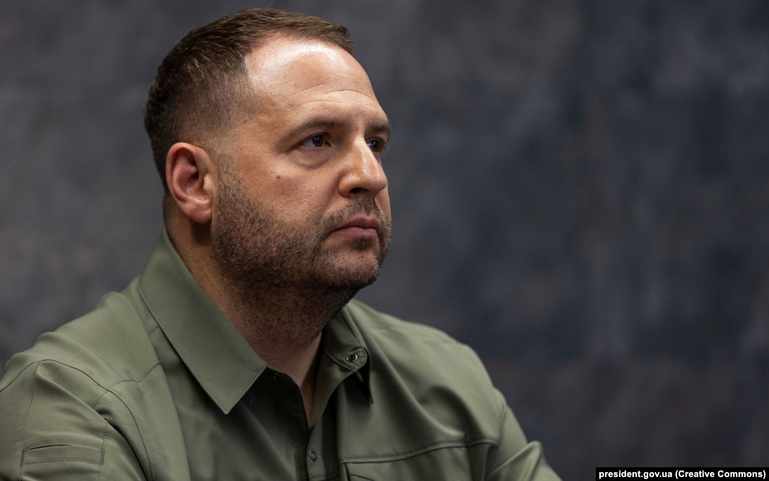 Андрій Єрмак у травні 2022 року. Йому, як і президенту Зеленському, віддають належне, що вони не полишили Київ в перші, найтяжчі, місяці війни