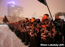  Доброволци от гражданския корпус на 