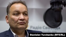 Ескендер Барієв