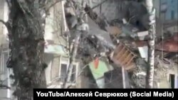 Section of apartment building collapses due to gas explosion in Moscow Region