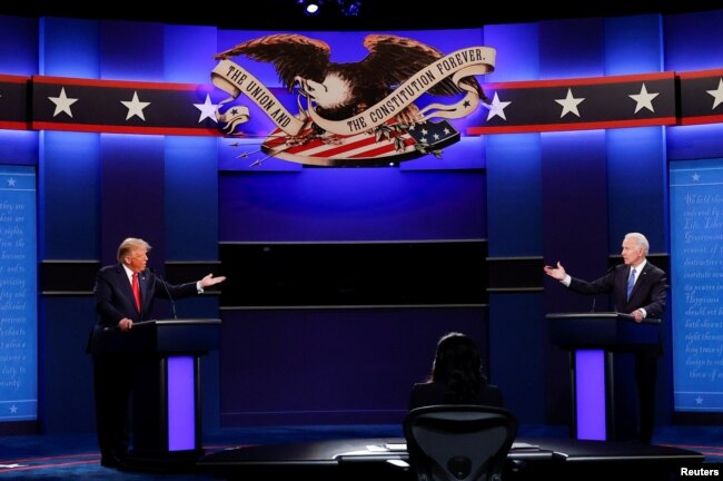 Donald Tramp i Džo Bajden na predsedničkoj debati, Nešvil, 22. oktobar 2022.