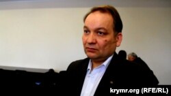 Ескендер Барієв