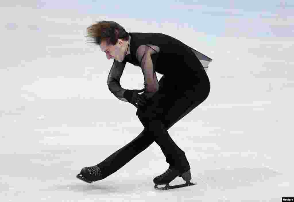 Но самым неожиданным стал успех 23-летнего Ники Эгадзе в мужском одиночном катании.