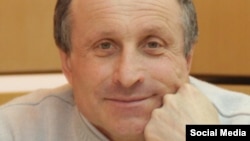 Журналіст Микола Семена