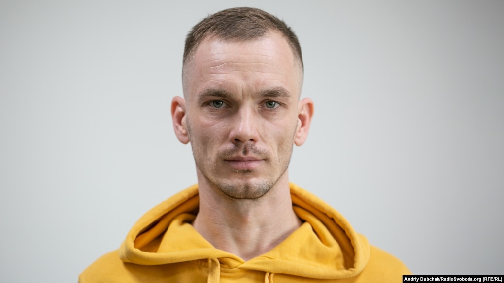 Журналіст Іван Любиш-Кирдей (на фото) був тяжко поранений унаслідок російського ракетного удару по готелю в Краматорську