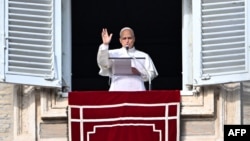 Roma Katolik Kilsəsinin rəhbəri Papa XIV Leo