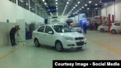 Ijtimoiy tarmoqlarda Toshkentdagi yangi Aveo (T250) avtomobiliniki ekani aytilayotgan suratlar paydo bo'ldi.