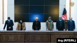 اعضای کمیسیون مبارزه با فساد اداری در ارگ ریاست جمهوری حلف وفاداری یاد کردند