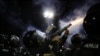 Policija ispaljuje suzavac na demonstrante u Beogradu, 10. jul