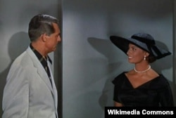 Cary Grant və Sophia Loren "Üzən ev" filmində, 1958.