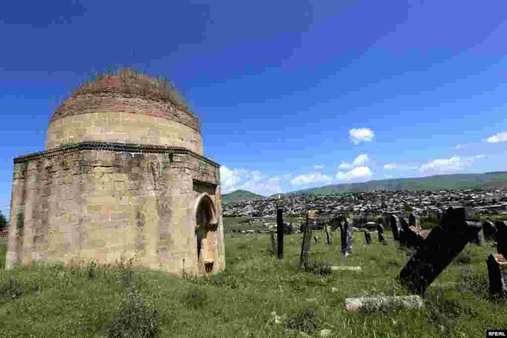 Təmirə ehtiyaclı tarixi abidələr #25