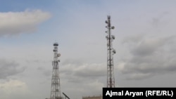  عکس از ارشیف: شبکۀ "افغان بی سیم" اولین آنتن تلیفونی را در ولسوالی مندول نورستان نصب کرد.