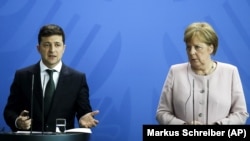 Президент Украины Владимир Зеленский и канцлер ФРГ Ангела Меркель.