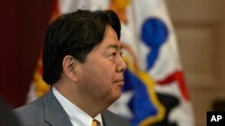 იოშიმასა ჰაიაში, იაპონიის მინისტრთა კაბინეტის მდივანი