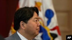 Ministri i Jashtëm japonez Yoshimasa Hayashi 