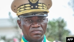 Бріс Оліґі Нгема 