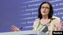 "I think it is very important not to undermine the whole idea of Schengen," said EU Home Affairs Commissioner Cecilia Malmstrom.