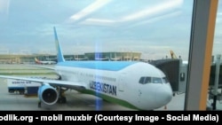 Самолет авиакомпании Uzbekistan Airlines.