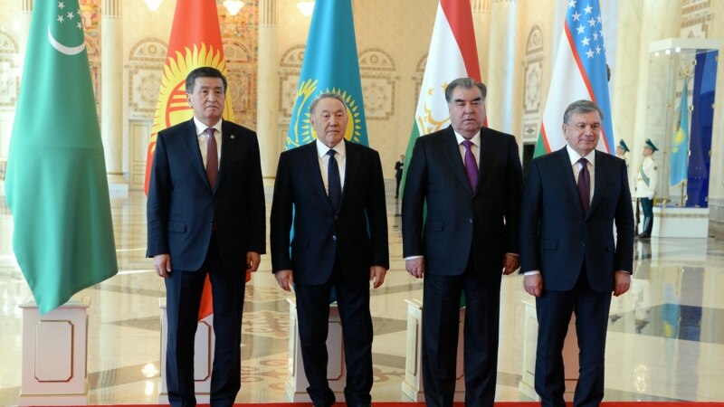 Merkezi Aziýanyň dört prezidenti ähli regional meseleleri bilelikde maslahat etmegi ylalaşdy