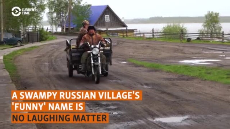 The Russian Village Of ‘Muddy Continent’ Sinks In A Quagmire Of Problems