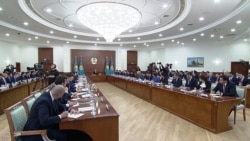 Жёны казахстанских чиновников успешнее мужей — если судить по декларациям