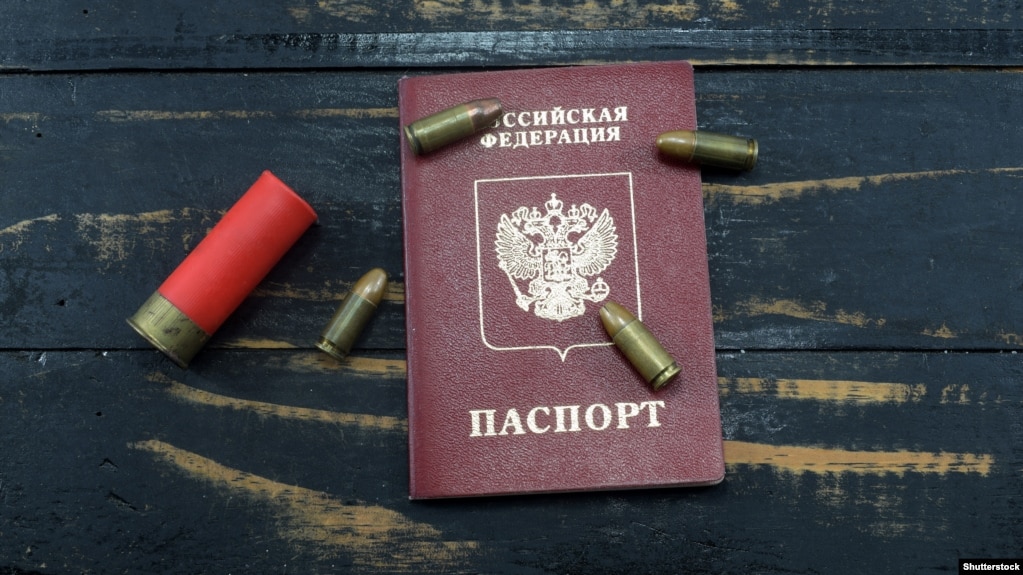 Проголосовать на выборах в Госдуму смогут жители Донбасса с российскими паспортами 