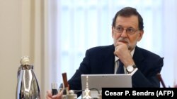 Mariano Rajoy tokomm sjednice vlade u madridu