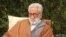 نورعلی تابنده در دانشگاه پاریس دکترای حقوق گرفته بود و پیش از انقلاب بهمن ۵۷ وکالت برخی از چهره‌های مخالف حکومت را بر عهده داشت.