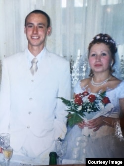 Сергей и Алёна Сенины, август 2002 г.