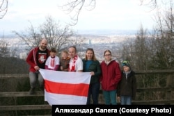 Беларусы на вяршыні гары Ютлібэрг